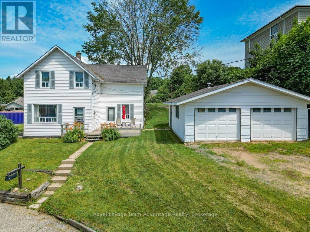 76 Bowes Street, Parry Sound, Ontario  P2A 2L7 - Photo 1 - X12429752