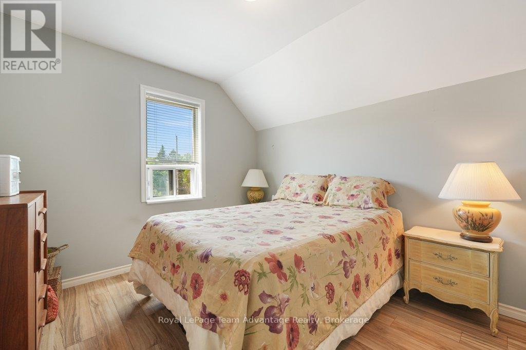 76 Bowes Street, Parry Sound, Ontario  P2A 2L7 - Photo 18 - X12429752