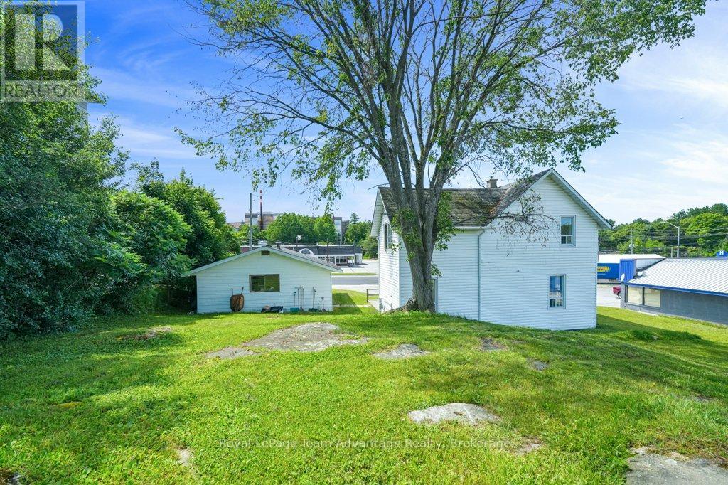 76 Bowes Street, Parry Sound, Ontario  P2A 2L7 - Photo 21 - X12429752