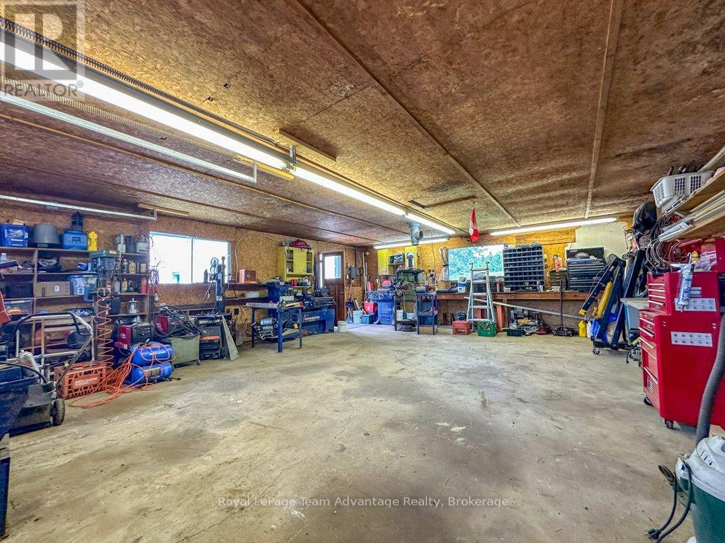 76 Bowes Street, Parry Sound, Ontario  P2A 2L7 - Photo 24 - X12429752