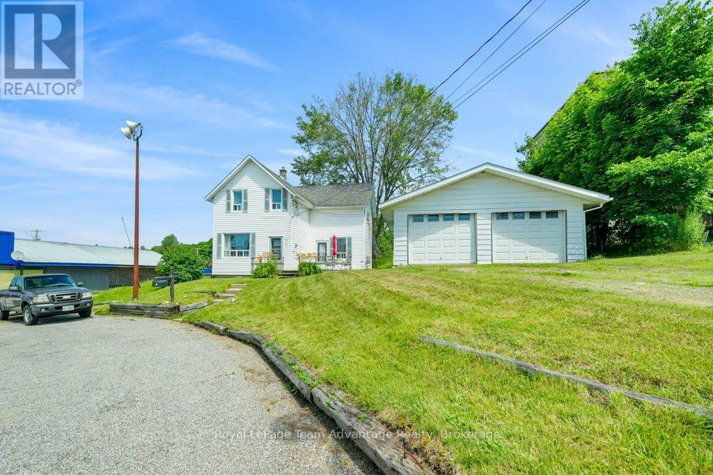 76 Bowes Street, Parry Sound, Ontario  P2A 2L7 - Photo 35 - X12429752