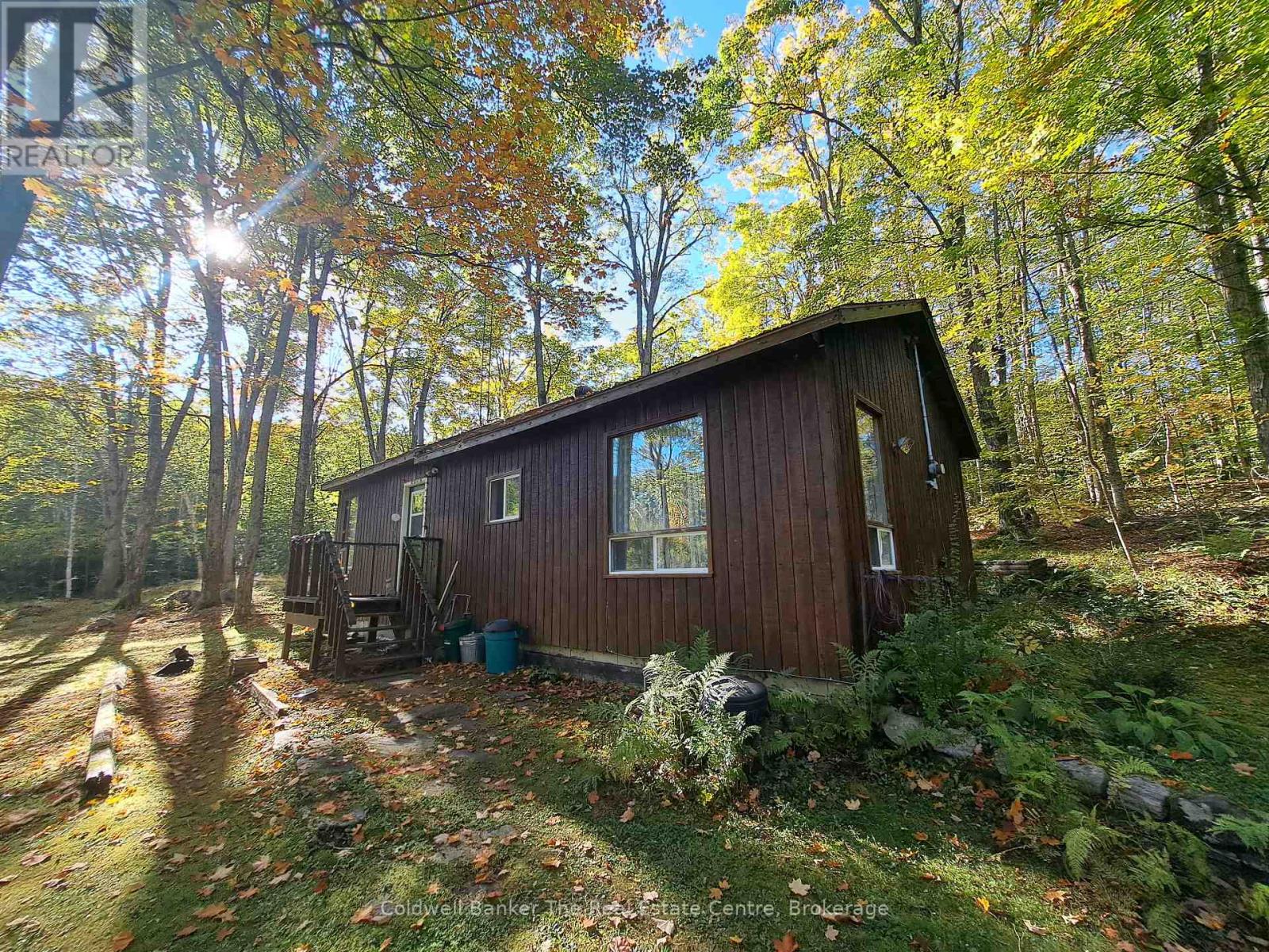 1094 Marina Road, Muskoka Lakes, Ontario  P1P 1R2 - Photo 14 - X12430355