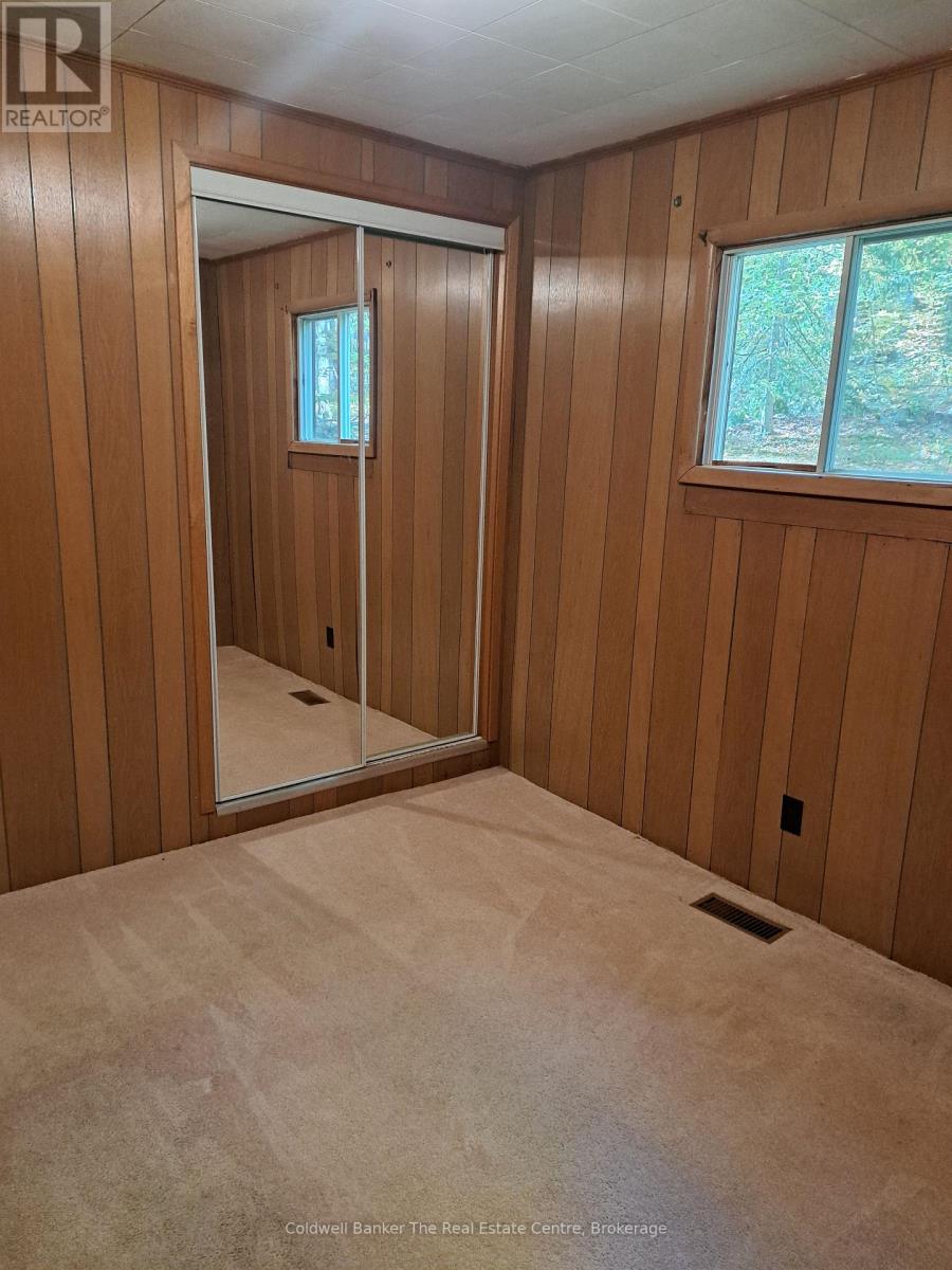 1094 Marina Road, Muskoka Lakes, Ontario  P1P 1R2 - Photo 8 - X12430355