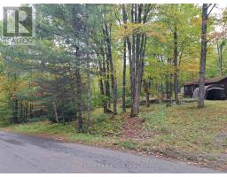 1094 MARINA ROAD, Muskoka Lakes, Ontario