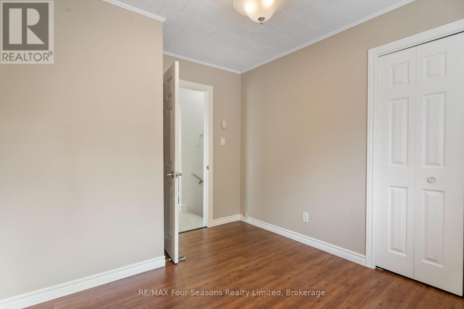 571 David Street, Gravenhurst, Ontario  P1P 1M1 - Photo 22 - X12430741