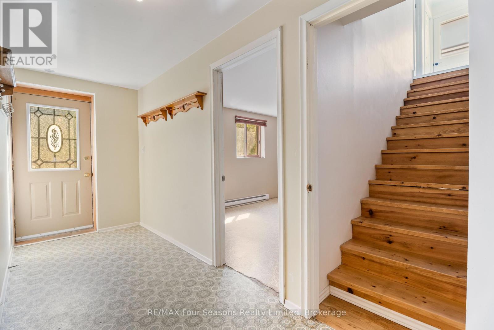 571 David Street, Gravenhurst, Ontario  P1P 1M1 - Photo 33 - X12430741