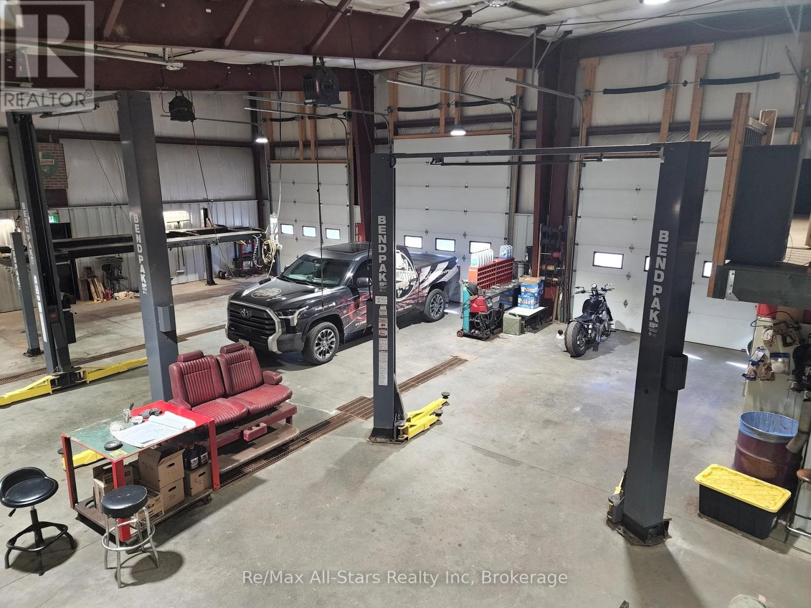 25798 Highway 35 Highway, Lake Of Bays, Ontario  P0A 1H0 - Photo 22 - X12432194