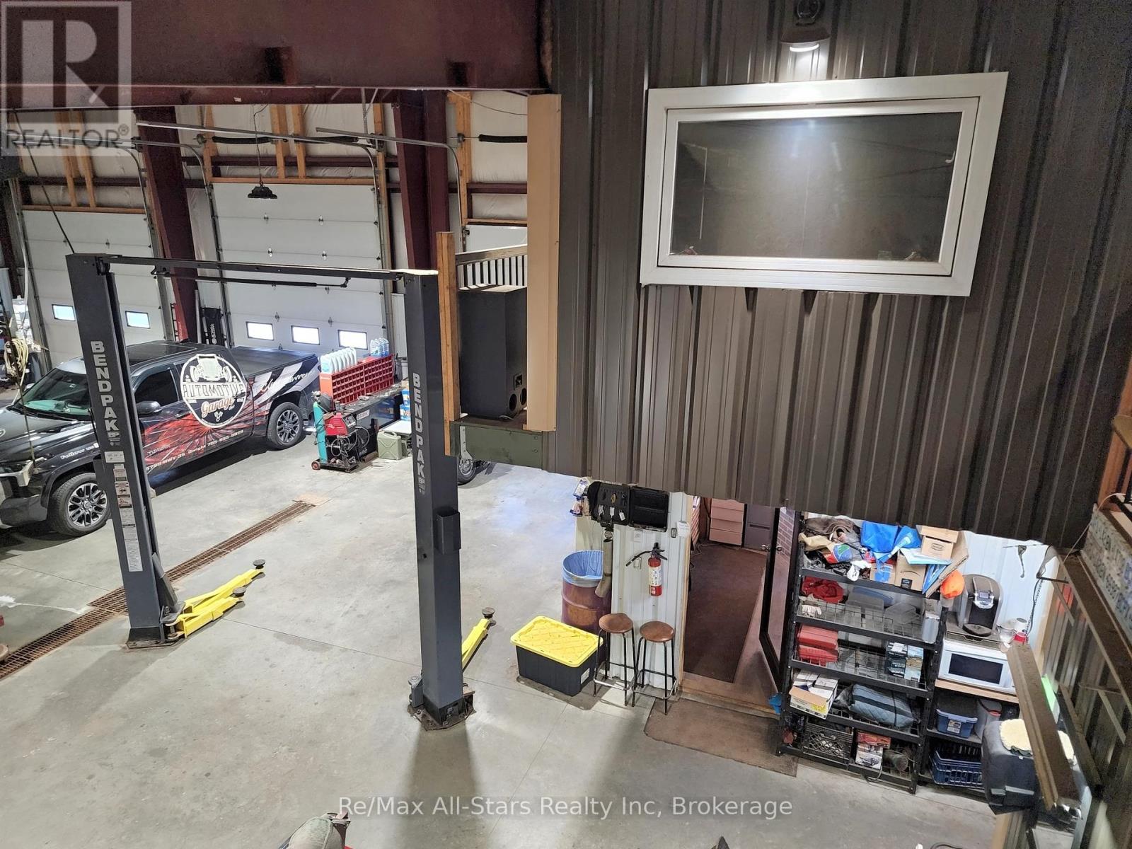 25798 Highway 35 Highway, Lake Of Bays, Ontario  P0A 1H0 - Photo 24 - X12432194