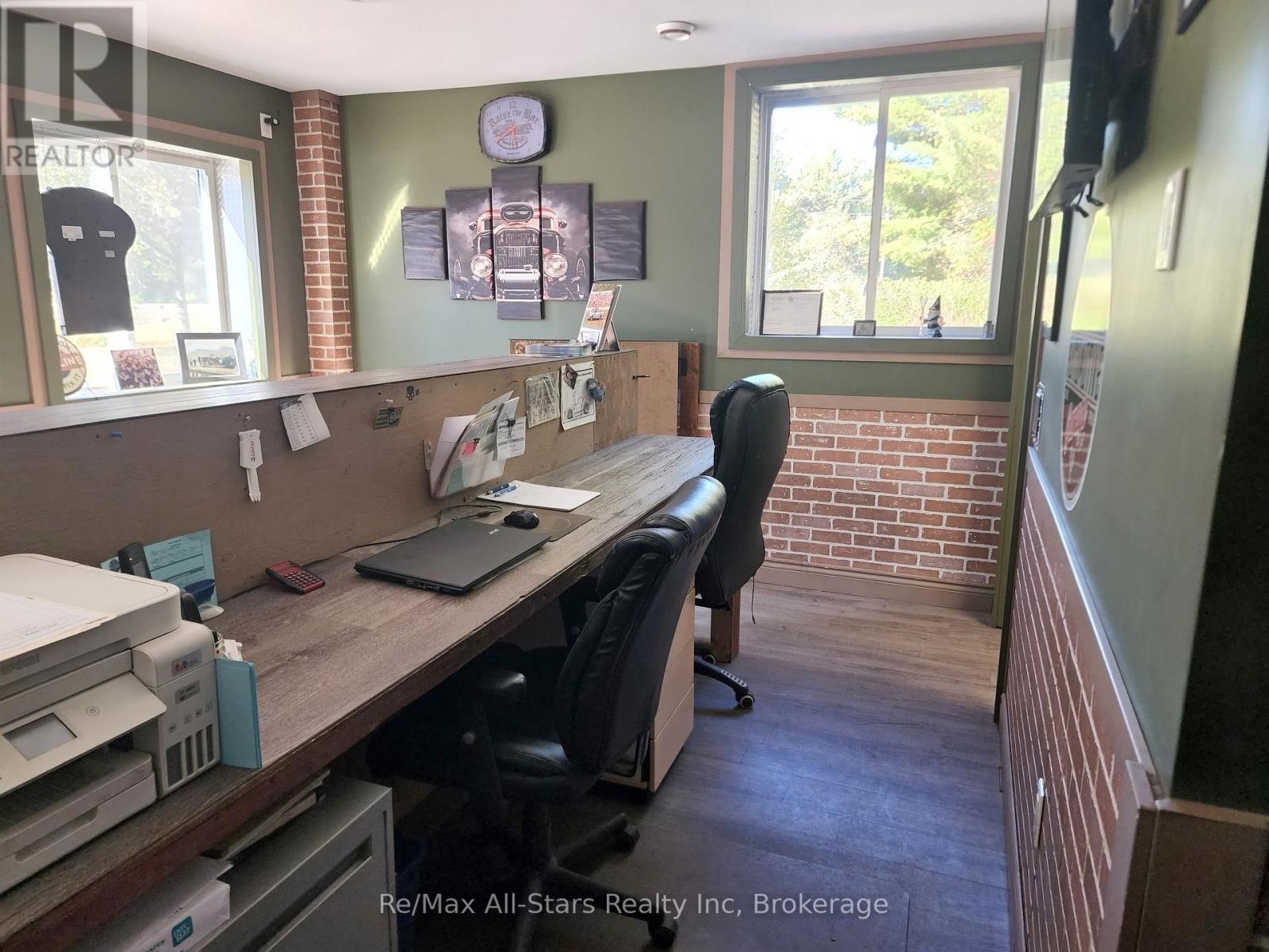 25798 Highway 35 Highway, Lake Of Bays, Ontario  P0A 1H0 - Photo 26 - X12432194