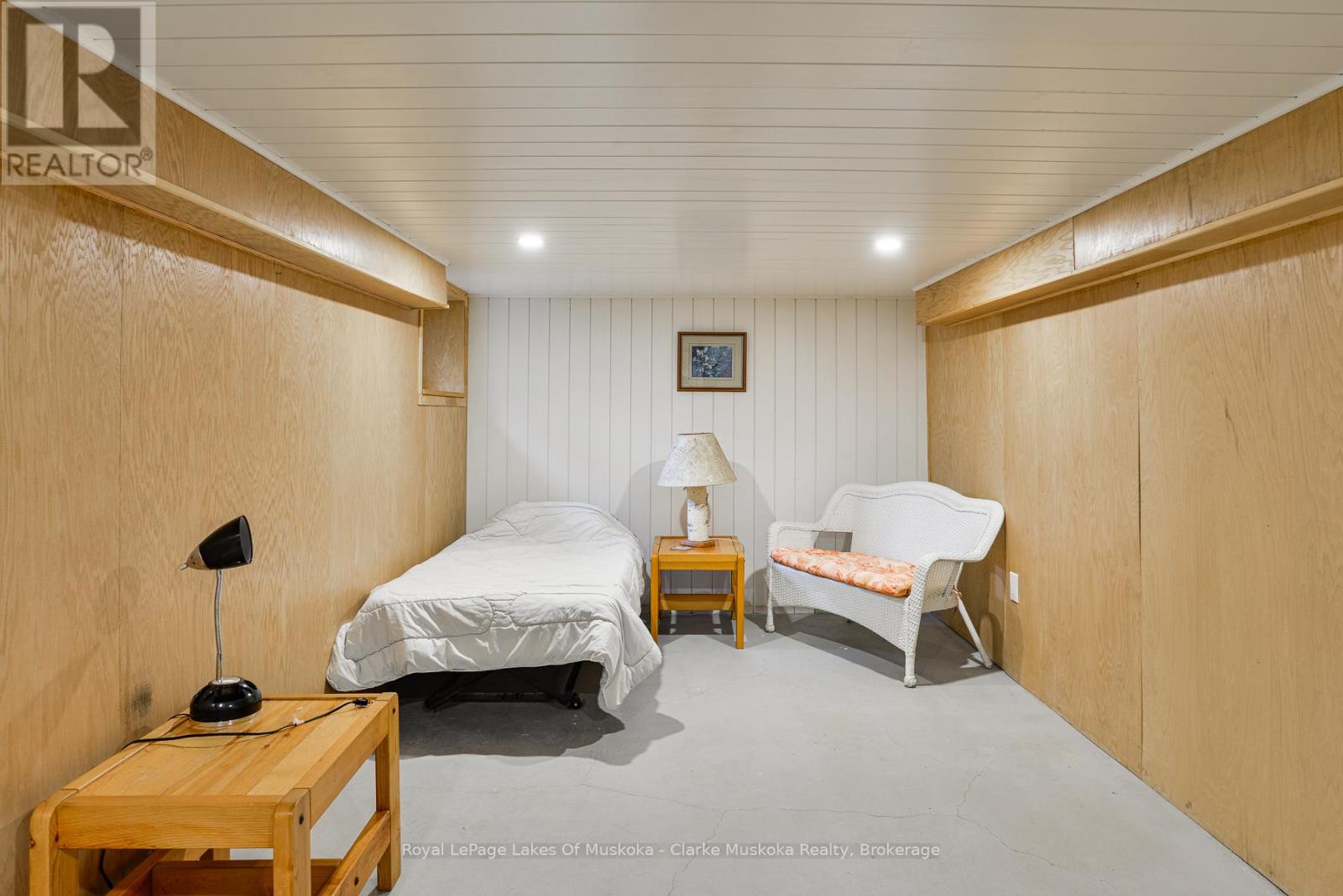 77 Hedgewood Lane, Gravenhurst, Ontario  P1P 1Z4 - Photo 22 - X12432971