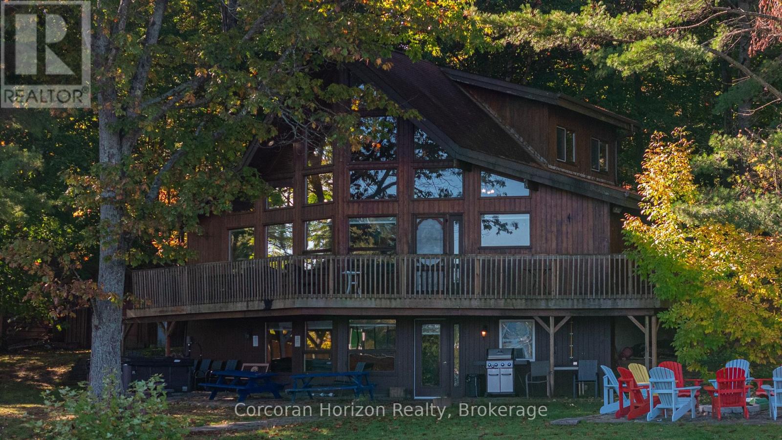 42 Todholm Drive, Muskoka Lakes, Ontario  P0B 1J0 - Photo 2 - X12433171