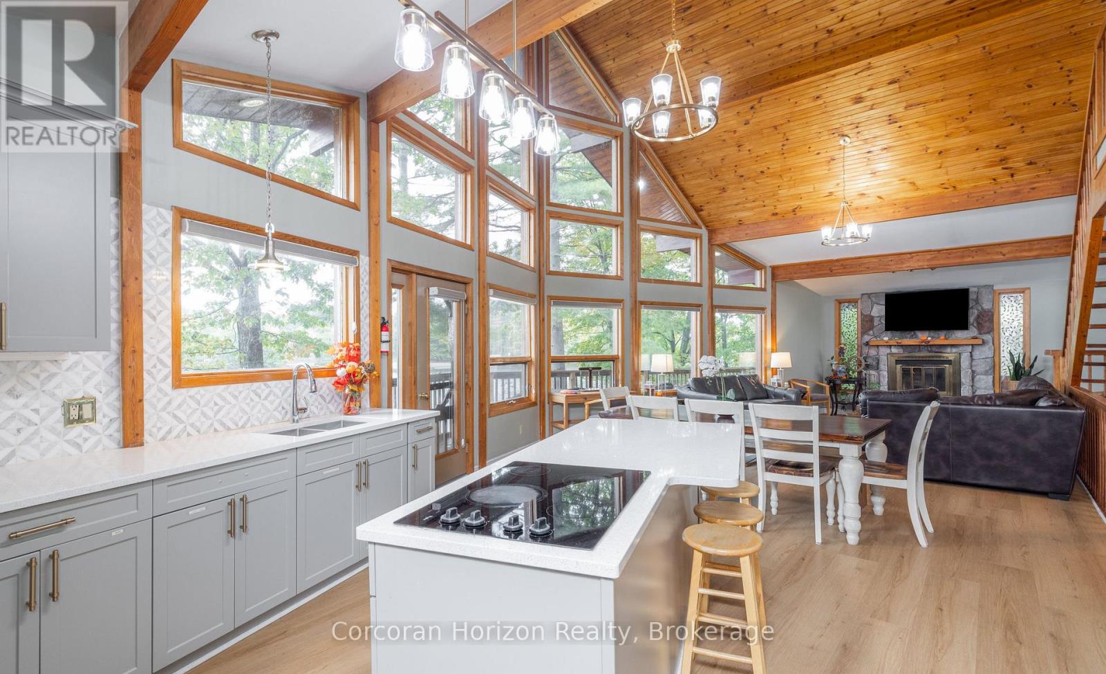 42 Todholm Drive, Muskoka Lakes, Ontario  P0B 1J0 - Photo 7 - X12433171