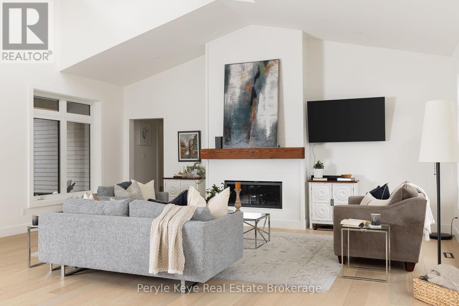 103 Granite Drive, Huntsville, Ontario  P1H 2N5 - Photo 18 - X12433673