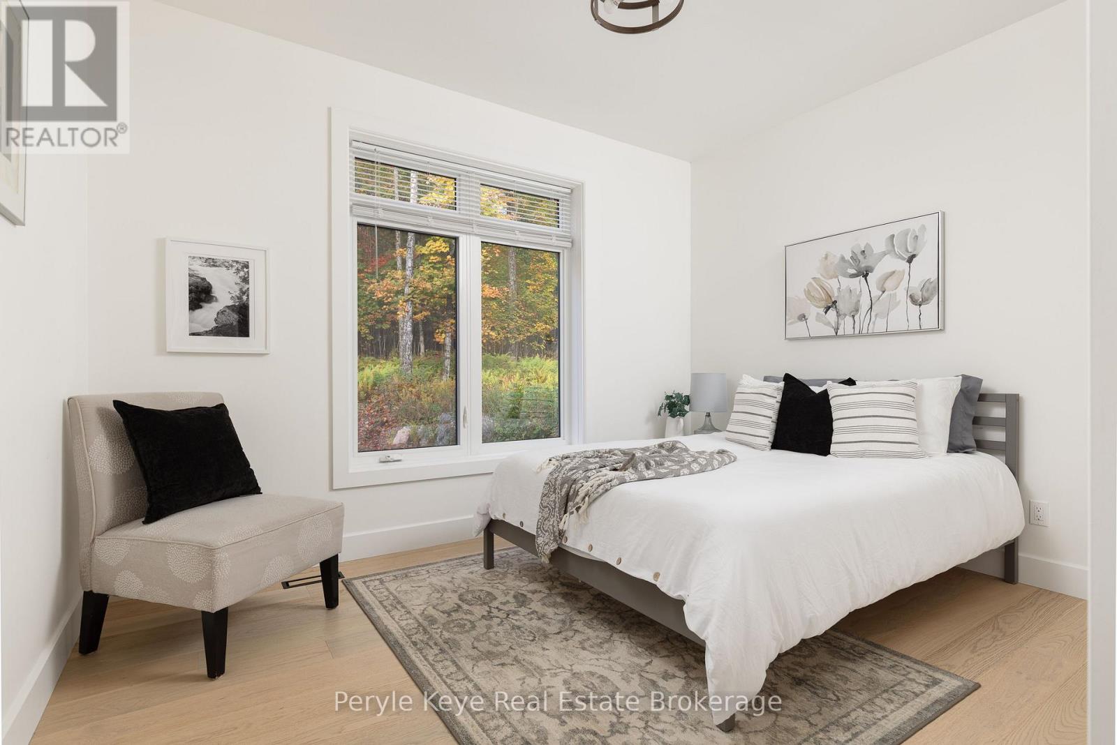 103 Granite Drive, Huntsville, Ontario  P1H 2N5 - Photo 32 - X12433673