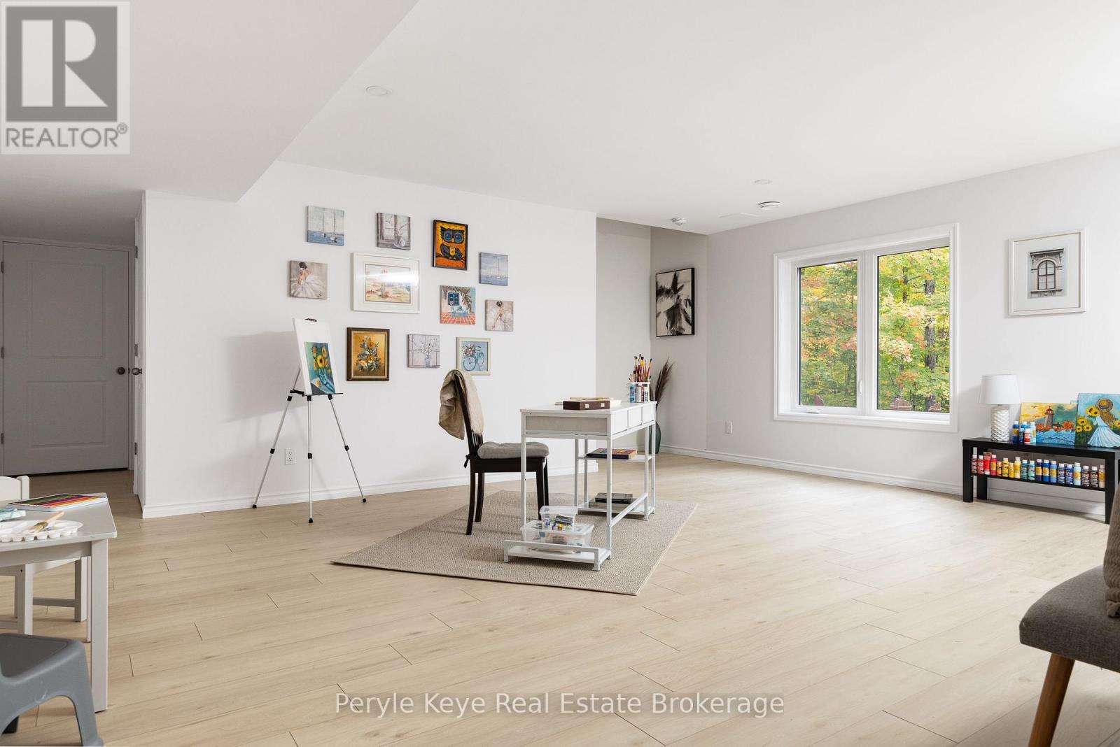 103 Granite Drive, Huntsville, Ontario  P1H 2N5 - Photo 37 - X12433673