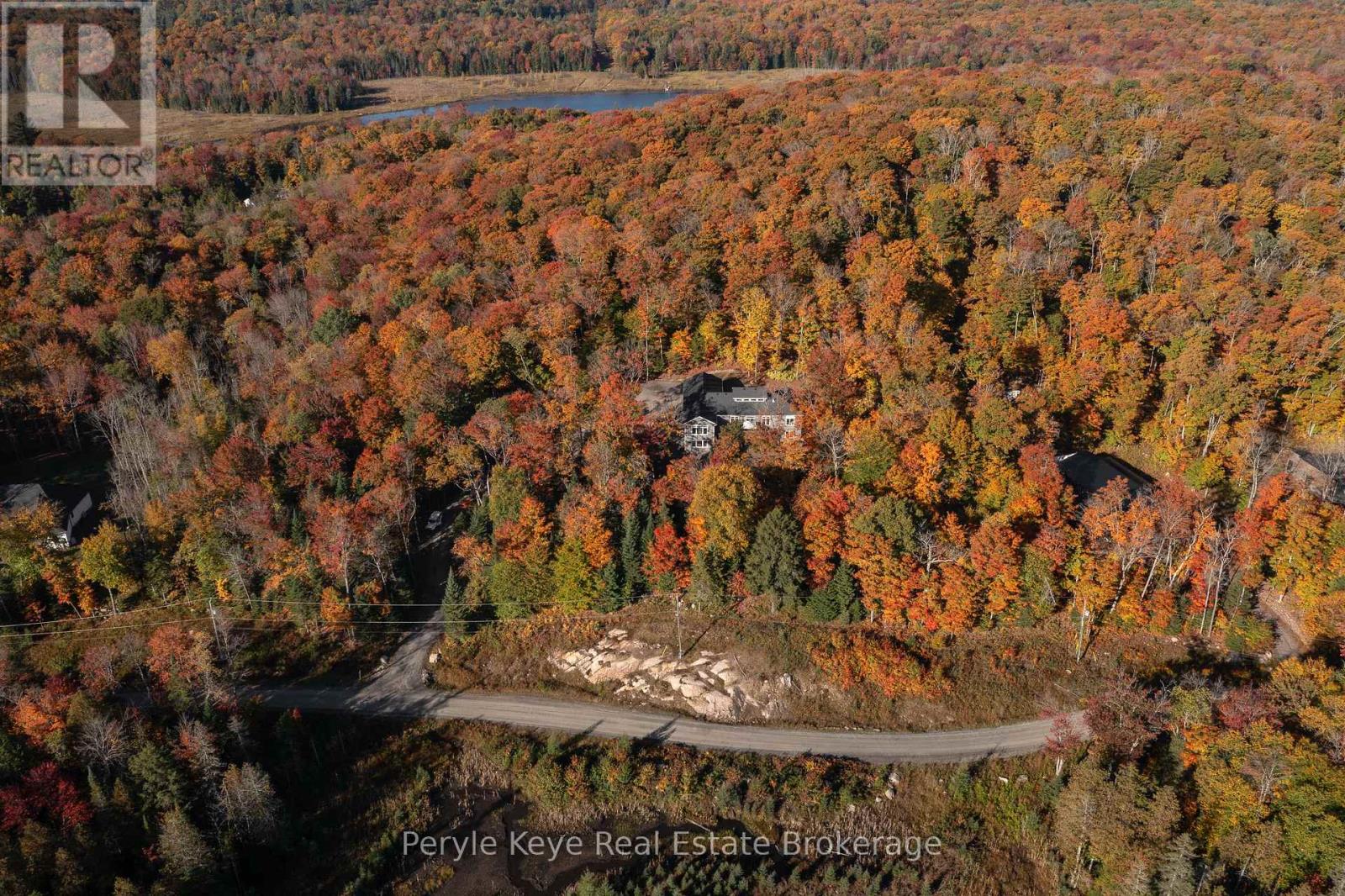 103 Granite Drive, Huntsville, Ontario  P1H 2N5 - Photo 6 - X12433673