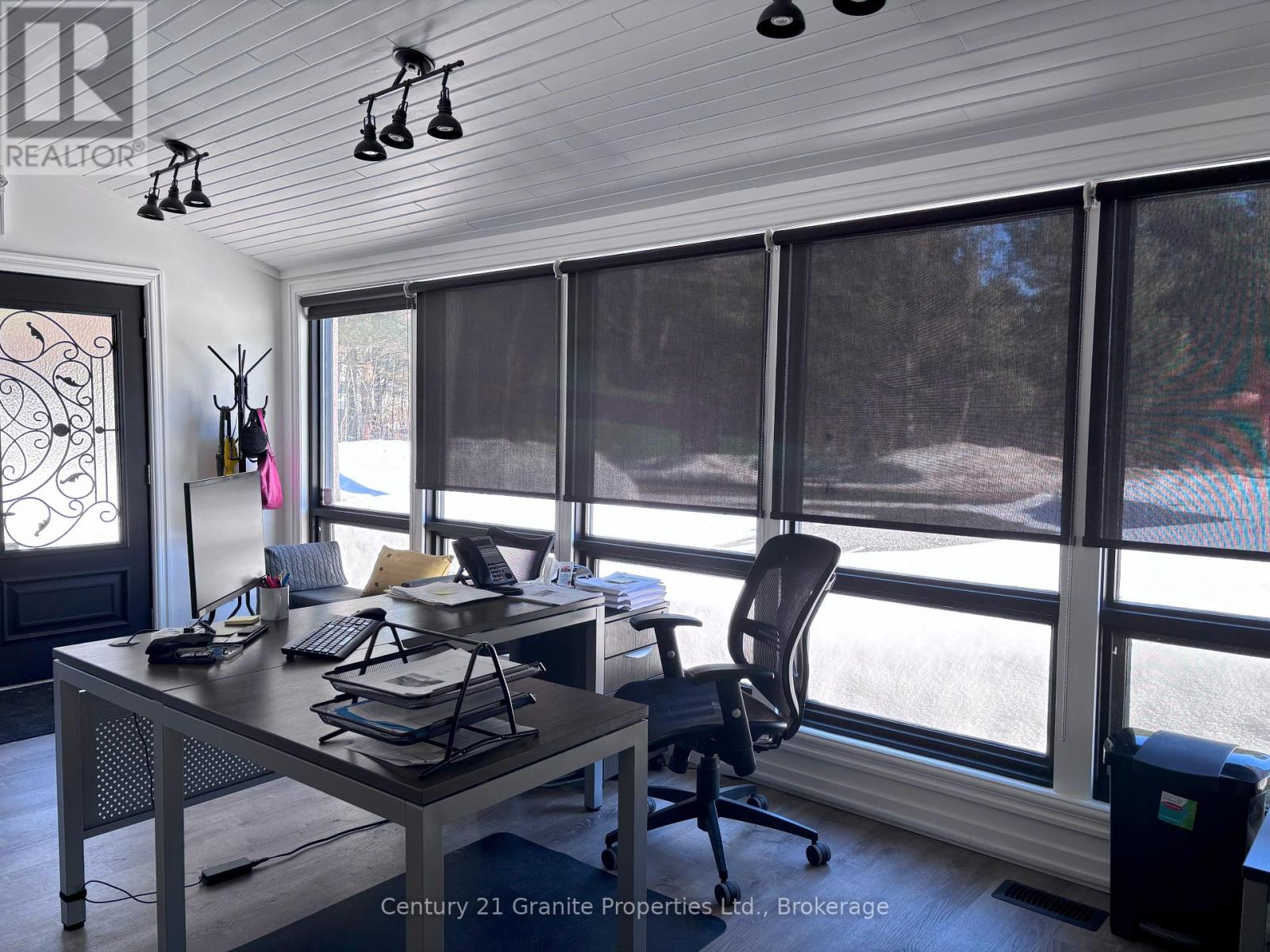 4 Bartlett Drive, Seguin, Ontario  P2A 2W8 - Photo 19 - X12433716