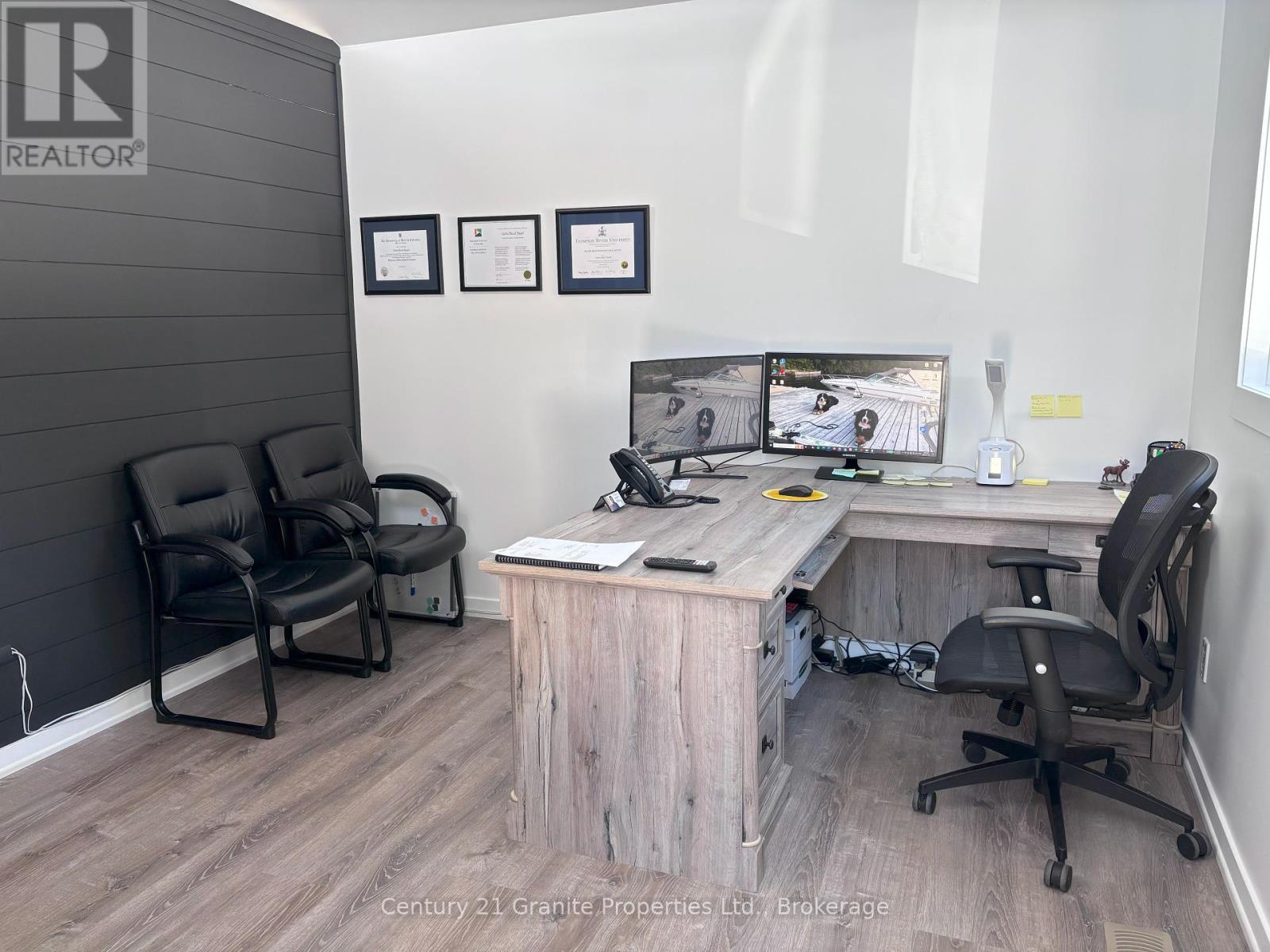 4 Bartlett Drive, Seguin, Ontario  P2A 2W8 - Photo 27 - X12433716