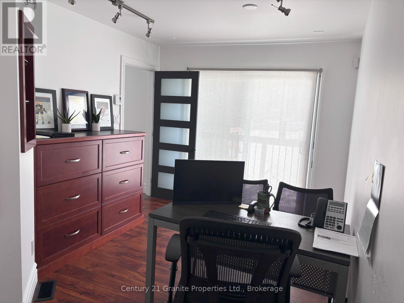 4 Bartlett Drive, Seguin, Ontario  P2A 2W8 - Photo 29 - X12433716