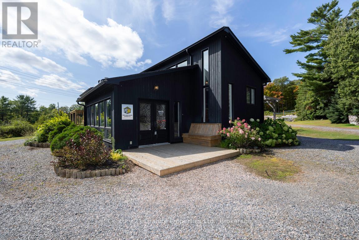 4 Bartlett Drive, Seguin, Ontario  P2A 2W8 - Photo 9 - X12433716