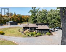 4 BARTLETT DRIVE, Seguin, Ontario