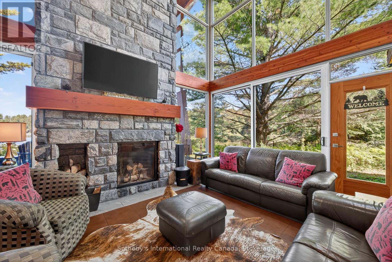 463 Otter Lake Road, Huntsville, Ontario  P1H 2J3 - Photo 3 - X12434776