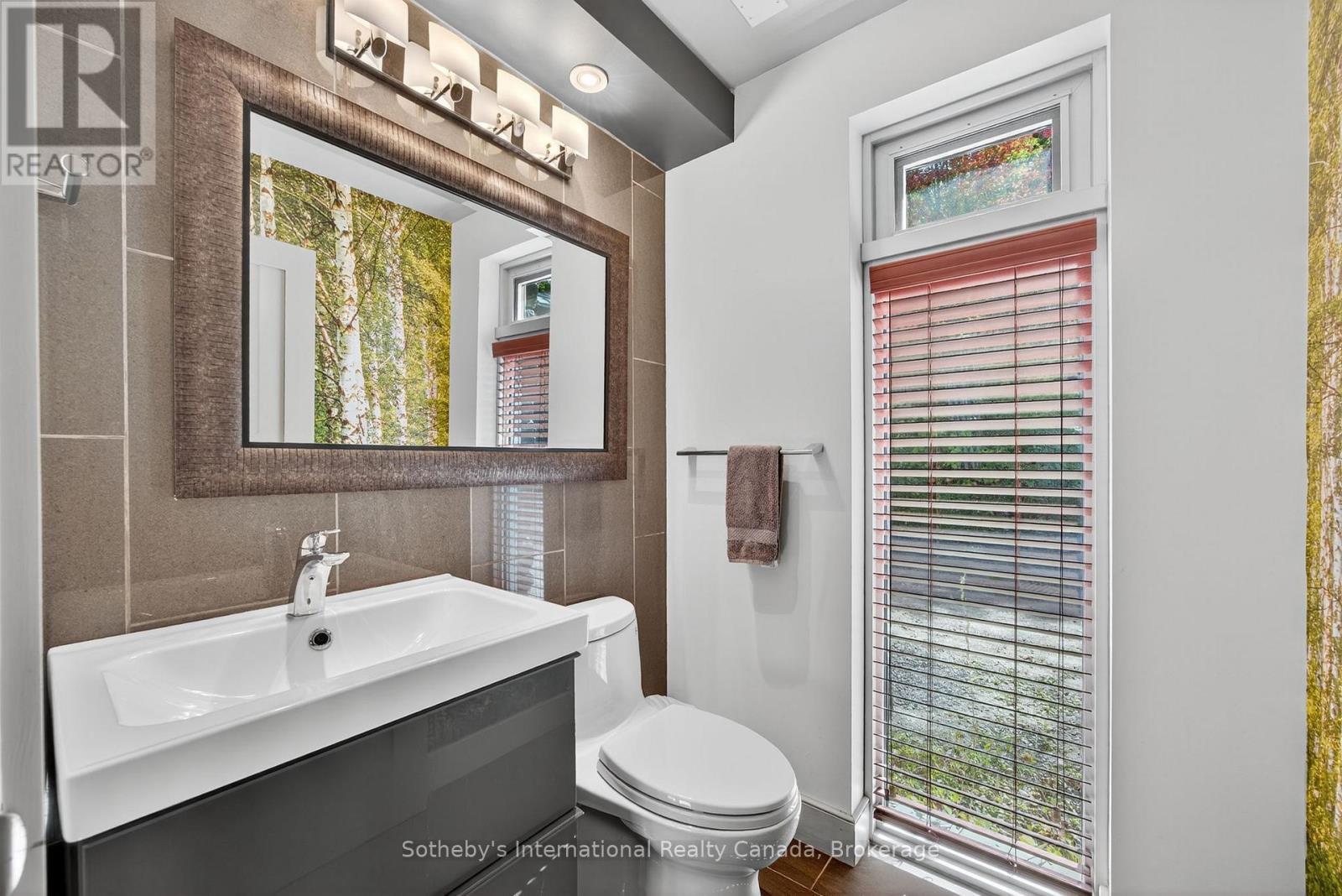 463 Otter Lake Road, Huntsville, Ontario  P1H 2J3 - Photo 32 - X12434776