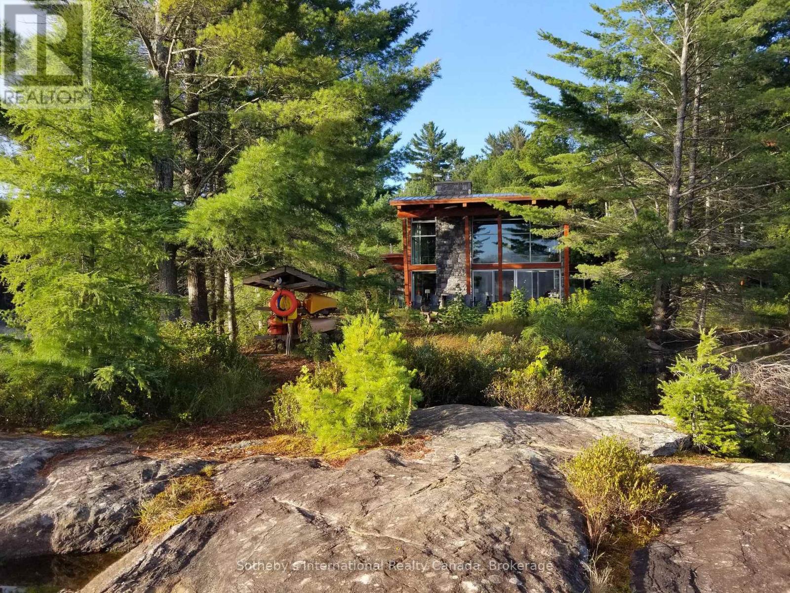 463 Otter Lake Road, Huntsville, Ontario  P1H 2J3 - Photo 8 - X12434776