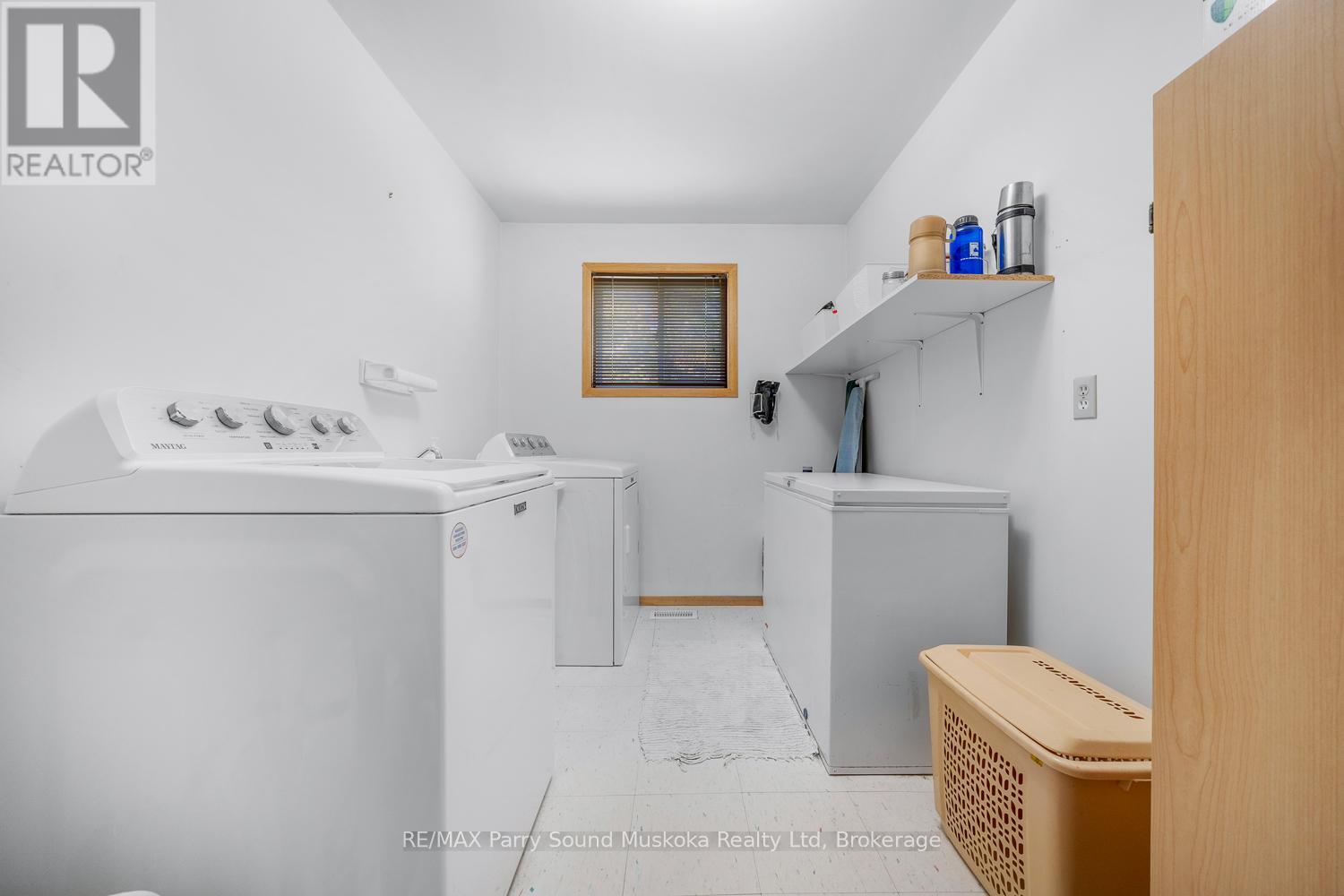 59 Black Road, Seguin, Ontario  P2A 2W8 - Photo 17 - X12435689