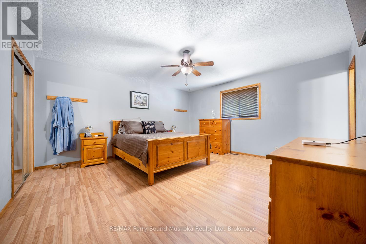 59 Black Road, Seguin, Ontario  P2A 2W8 - Photo 20 - X12435689