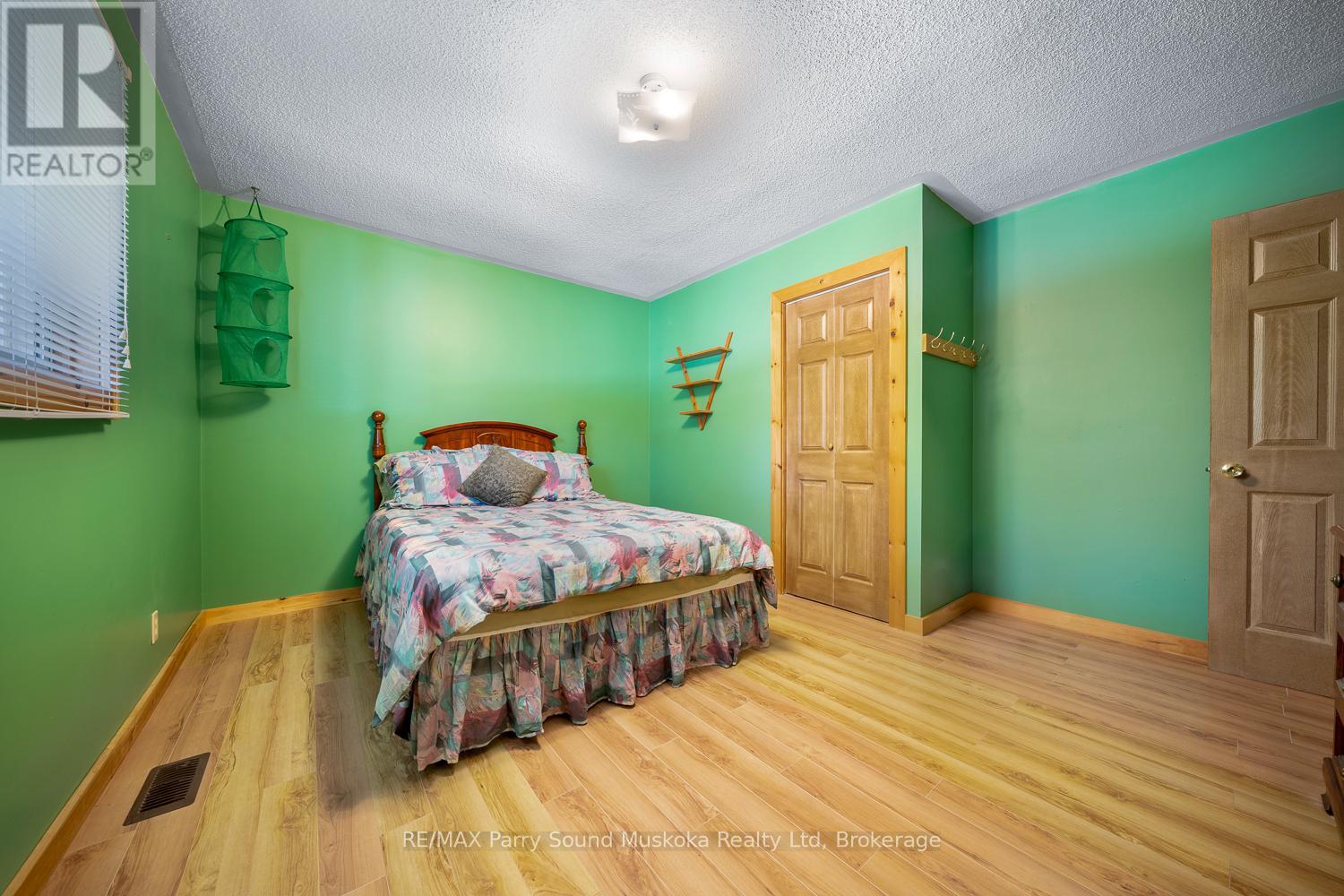 59 Black Road, Seguin, Ontario  P2A 2W8 - Photo 24 - X12435689