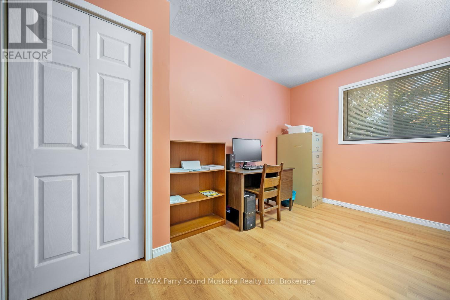 59 Black Road, Seguin, Ontario  P2A 2W8 - Photo 25 - X12435689