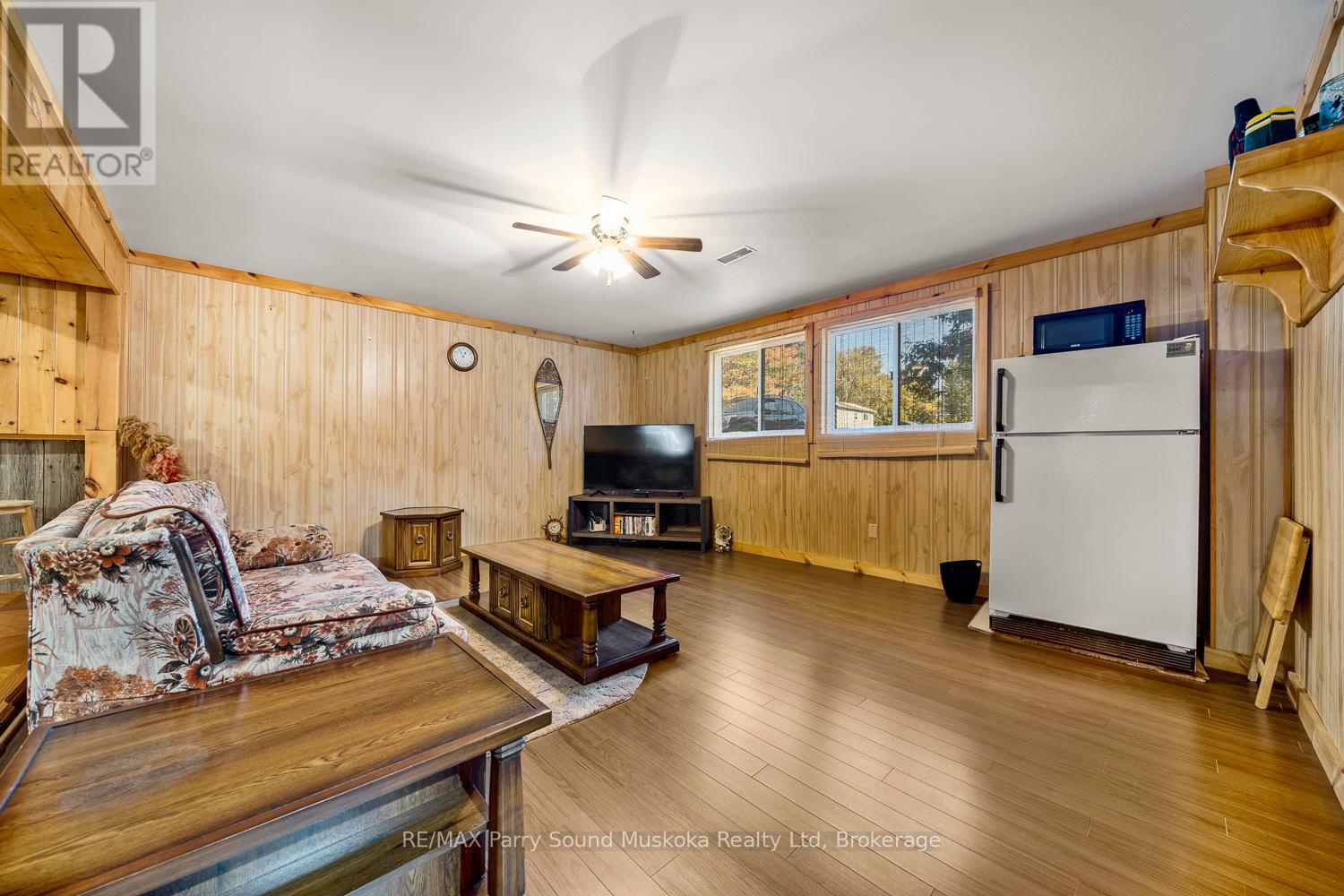 59 Black Road, Seguin, Ontario  P2A 2W8 - Photo 30 - X12435689