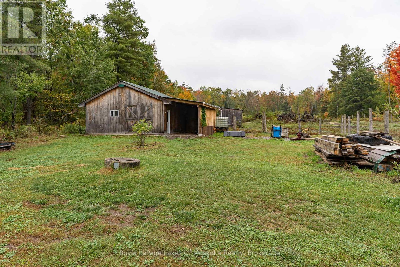 1741 Doe Lake Road, Gravenhurst, Ontario  P1P 1R3 - Photo 33 - X12436208