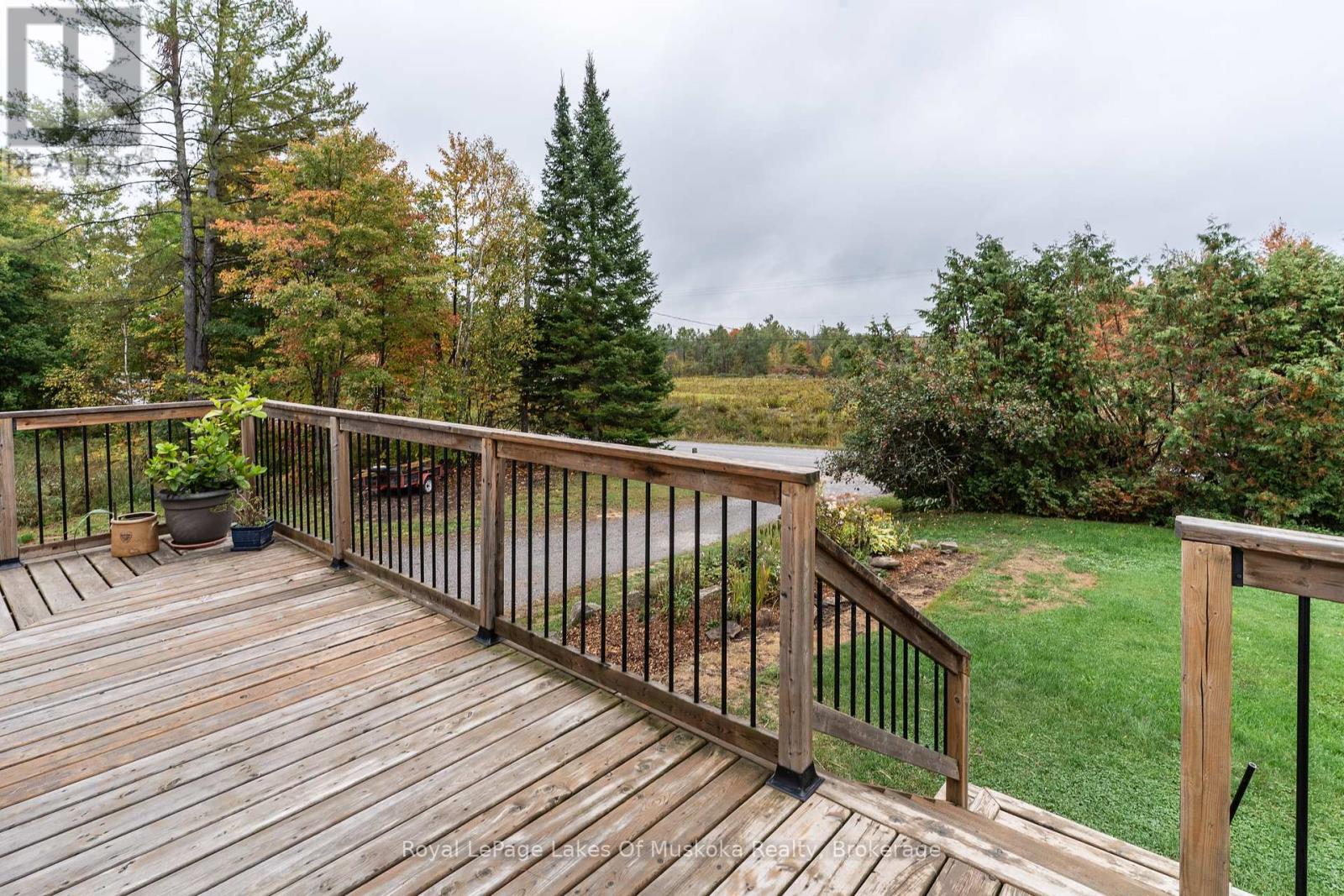 1741 Doe Lake Road, Gravenhurst, Ontario  P1P 1R3 - Photo 35 - X12436208