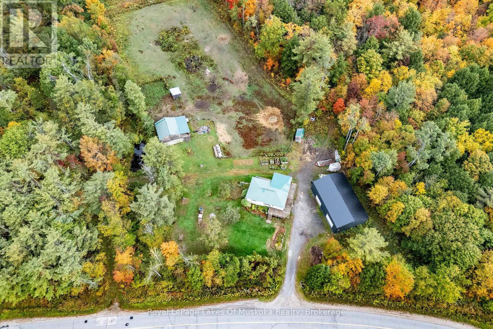 1741 Doe Lake Road, Gravenhurst, Ontario  P1P 1R3 - Photo 37 - X12436208