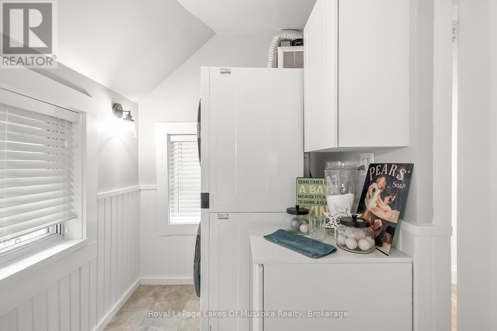 190 Maple Street, Bracebridge, Ontario  P1L 1K4 - Photo 22 - X12436821