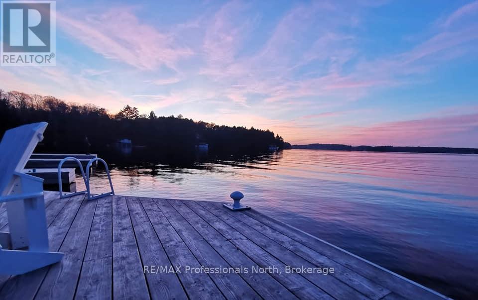 Carling 4, W10 - 3876 Muskoka Road 118 West, Muskoka Lakes, Ontario  P0B 1J0 - Photo 1 - X12437655