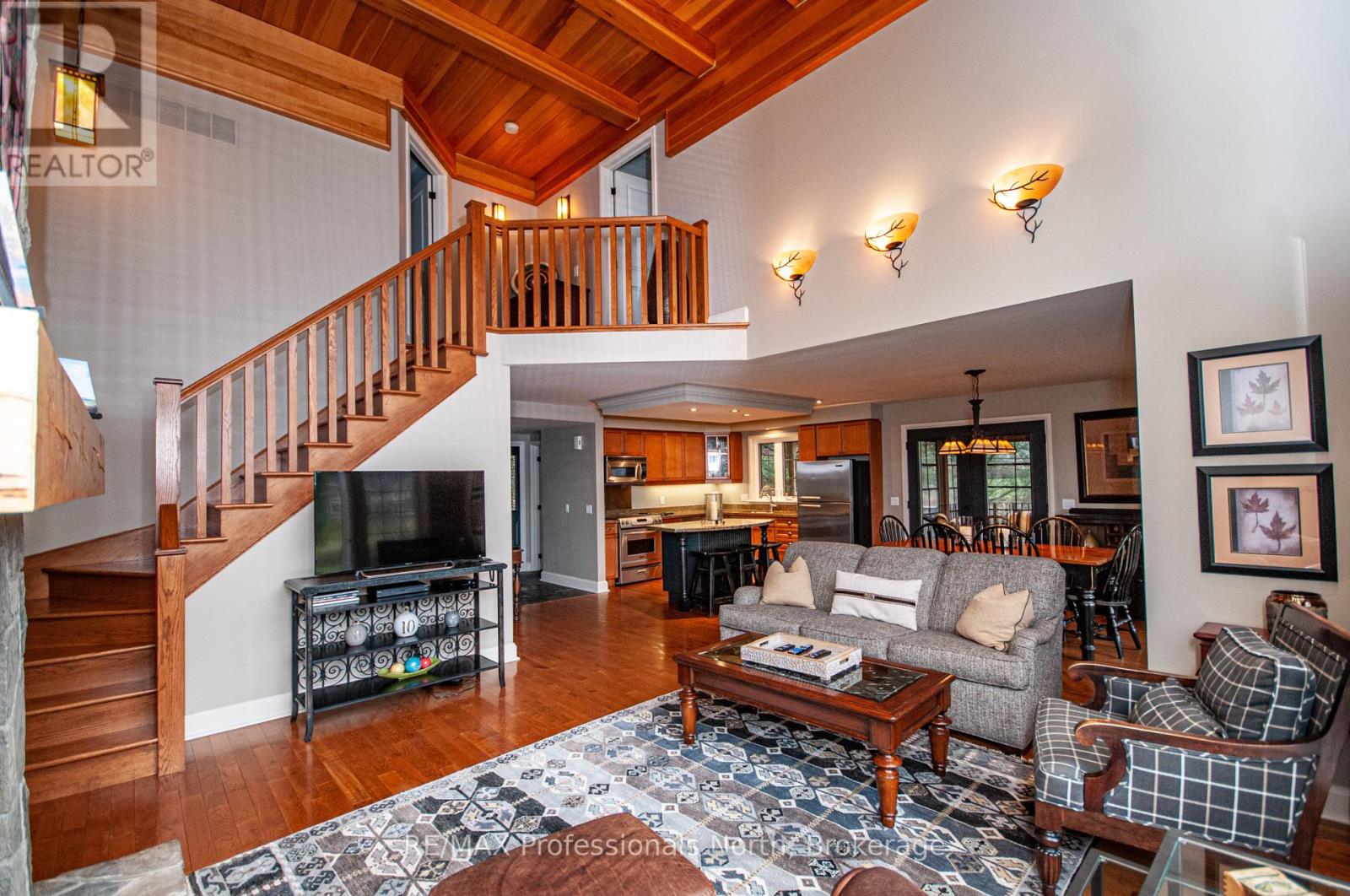 Carling 4, W10 - 3876 Muskoka Road 118 West, Muskoka Lakes, Ontario  P0B 1J0 - Photo 28 - X12437655