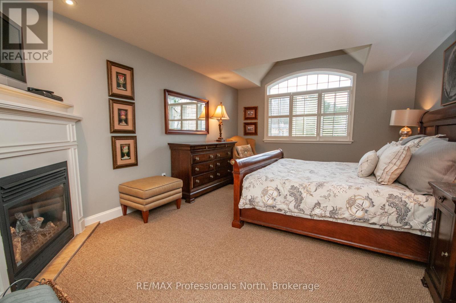 Carling 4, W10 - 3876 Muskoka Road 118 West, Muskoka Lakes, Ontario  P0B 1J0 - Photo 32 - X12437655