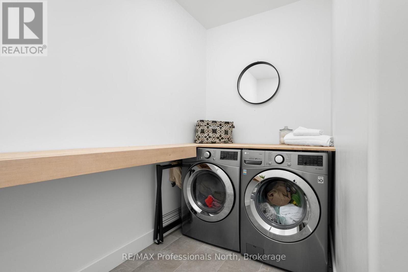 1034 Xavier Street, Gravenhurst, Ontario  P0E 1G0 - Photo 21 - X12437694