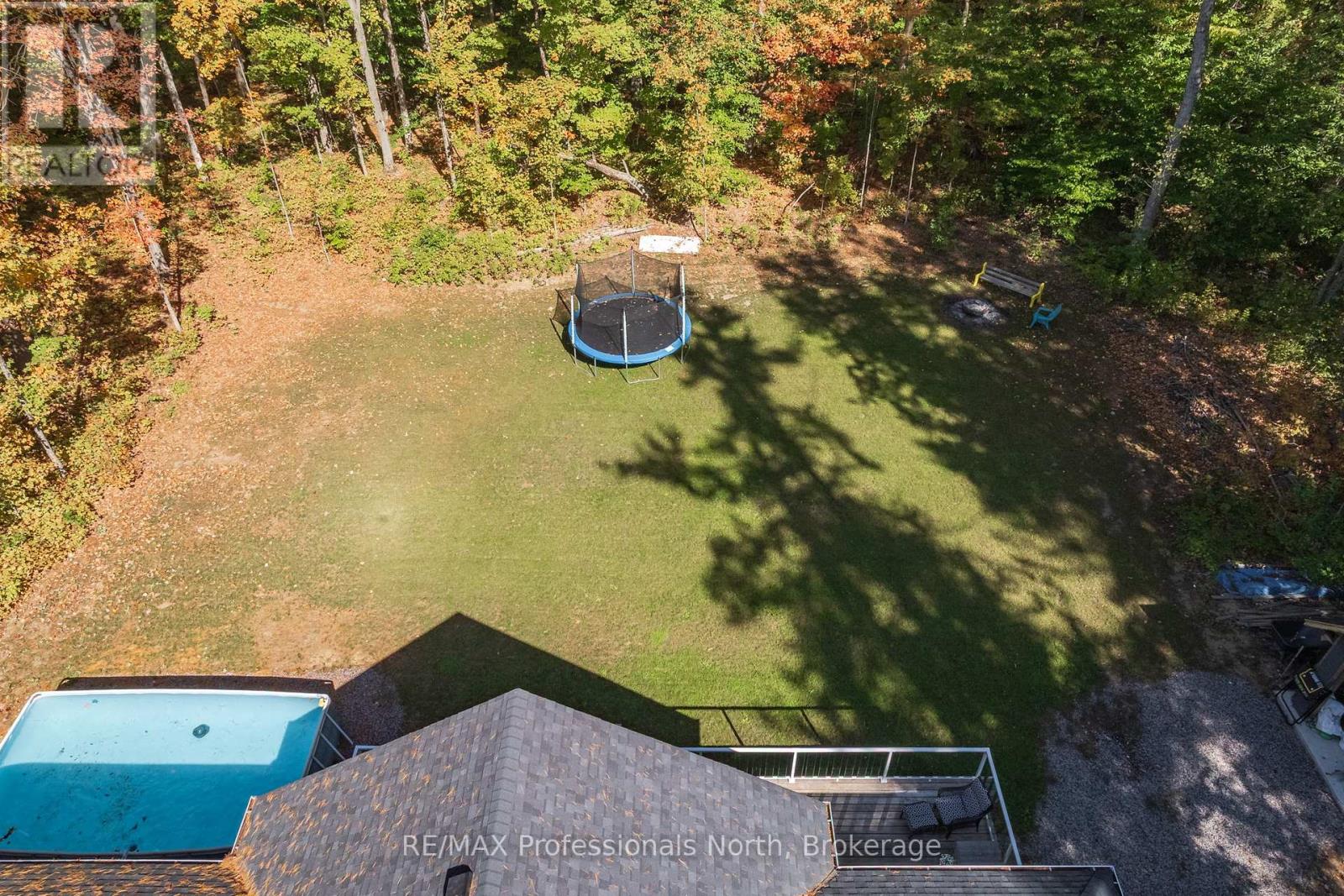 1034 Xavier Street, Gravenhurst, Ontario  P0E 1G0 - Photo 39 - X12437694