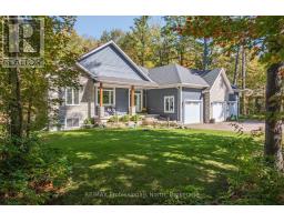 1034 XAVIER STREET, Gravenhurst, Ontario