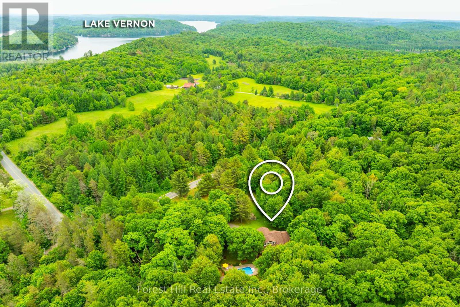 1474 Etwell Road, Huntsville, Ontario  P1H 2J2 - Photo 2 - X12438715