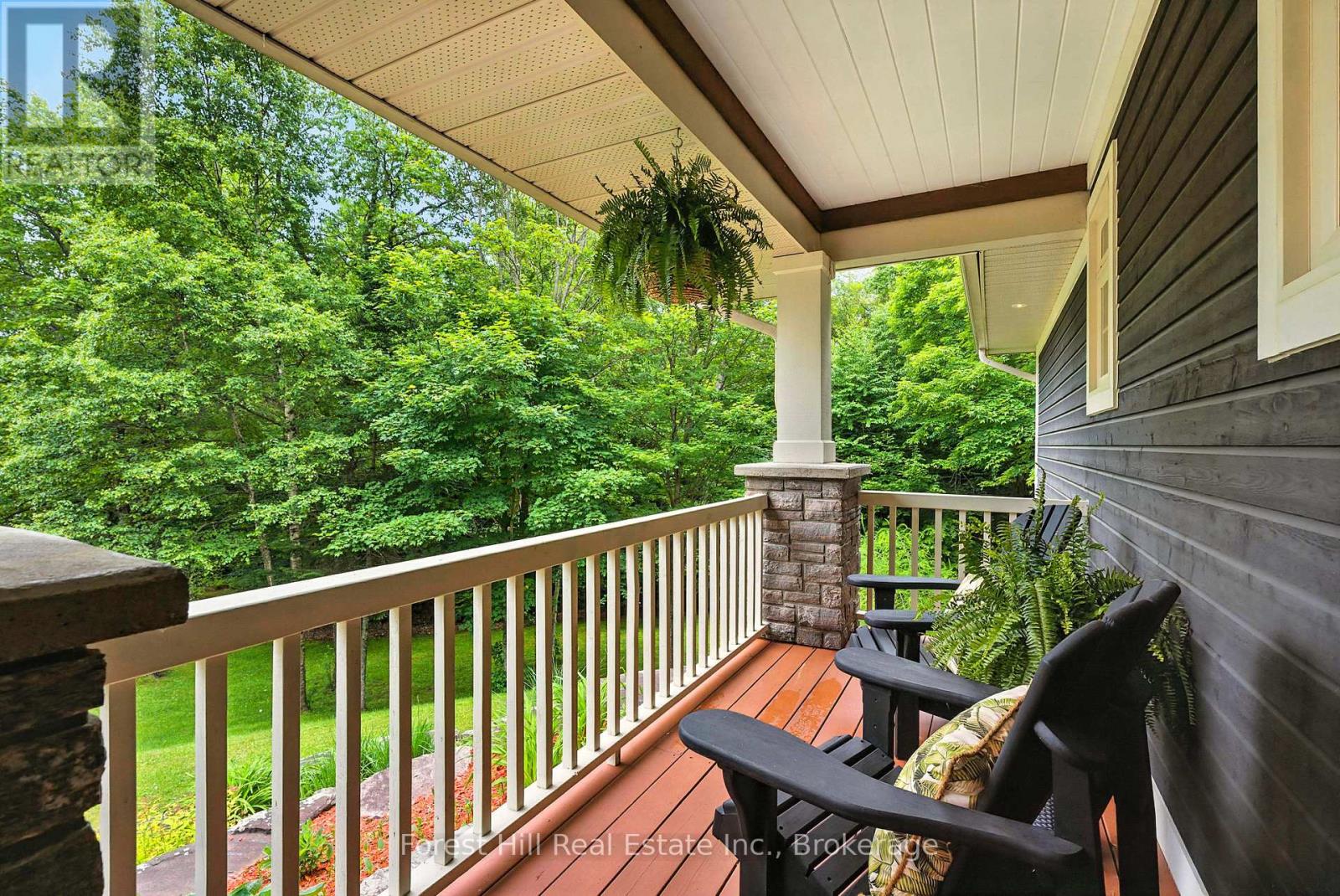 1474 Etwell Road, Huntsville, Ontario  P1H 2J2 - Photo 7 - X12438715