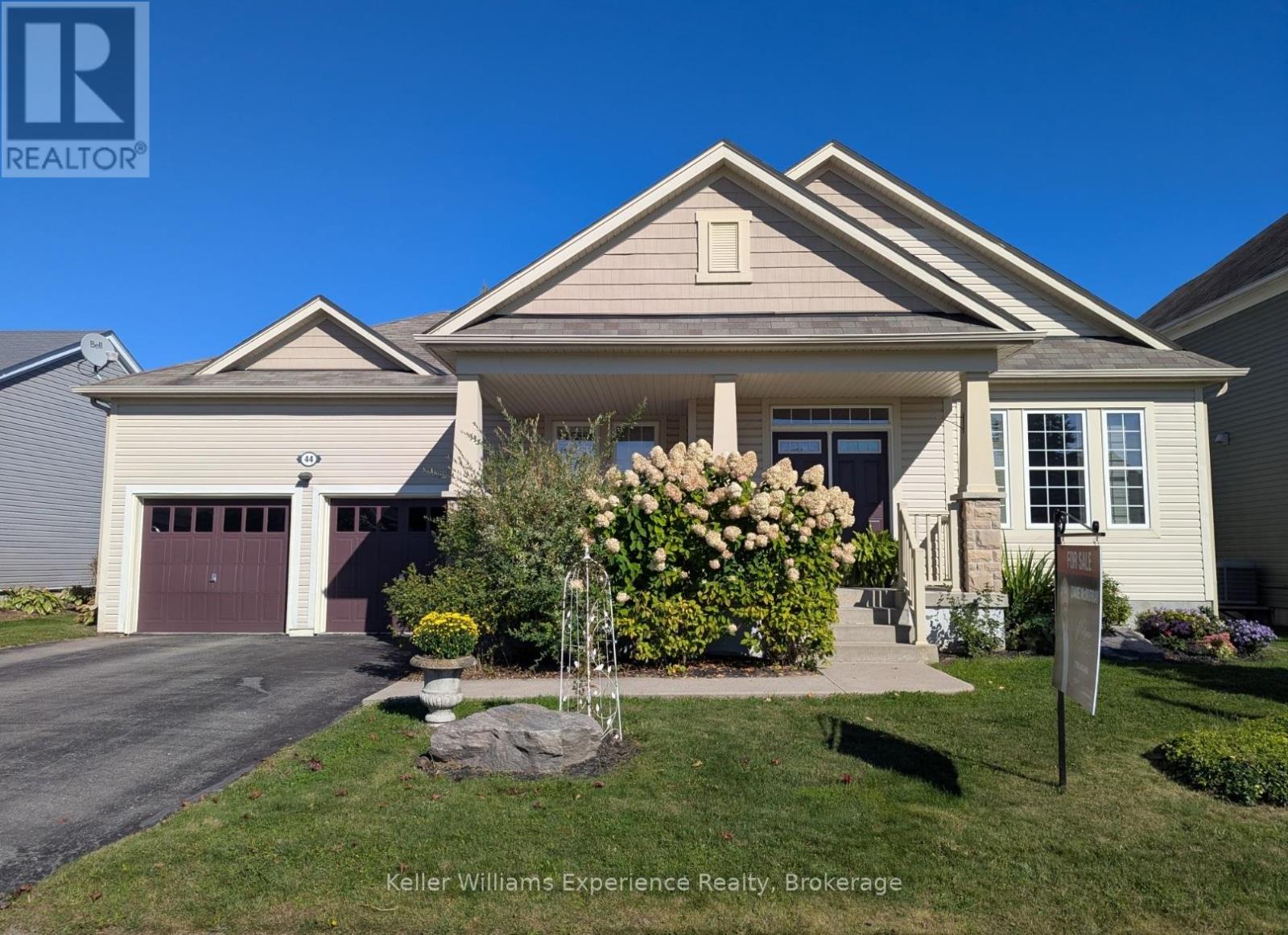 44 Fieldstream Chase, Bracebridge, Ontario  P1L 0B2 - Photo 1 - X12439312