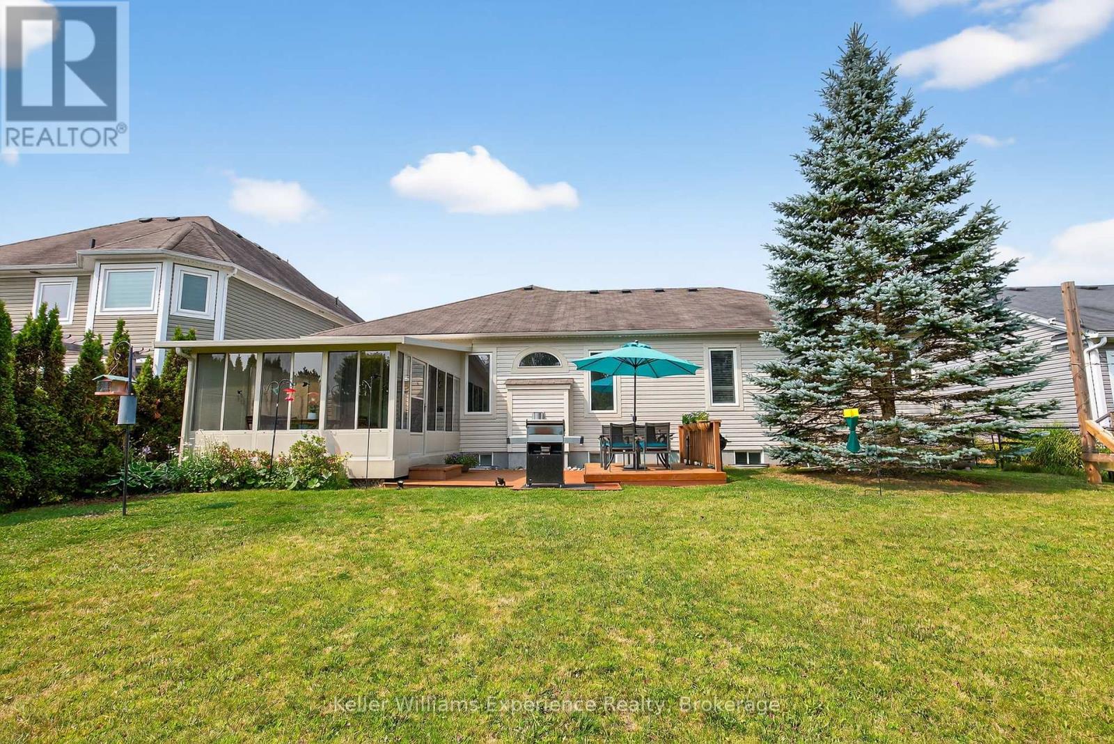 44 Fieldstream Chase, Bracebridge, Ontario  P1L 0B2 - Photo 3 - X12439312