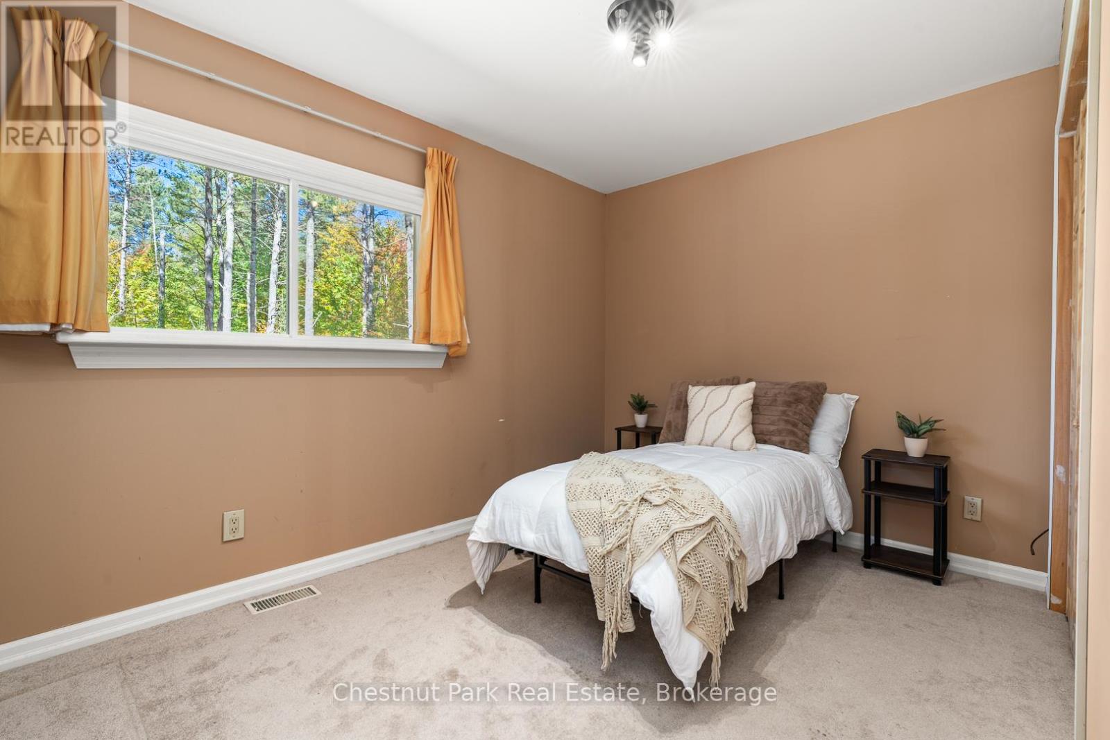 2830 Etwell Road, Huntsville, Ontario  P1H 2J2 - Photo 19 - X12439344