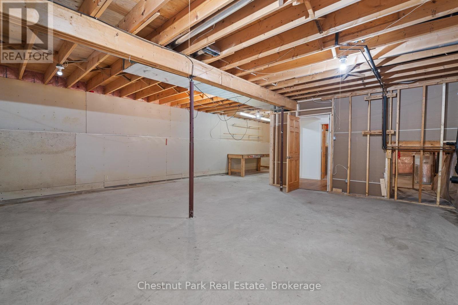 2830 Etwell Road, Huntsville, Ontario  P1H 2J2 - Photo 25 - X12439344