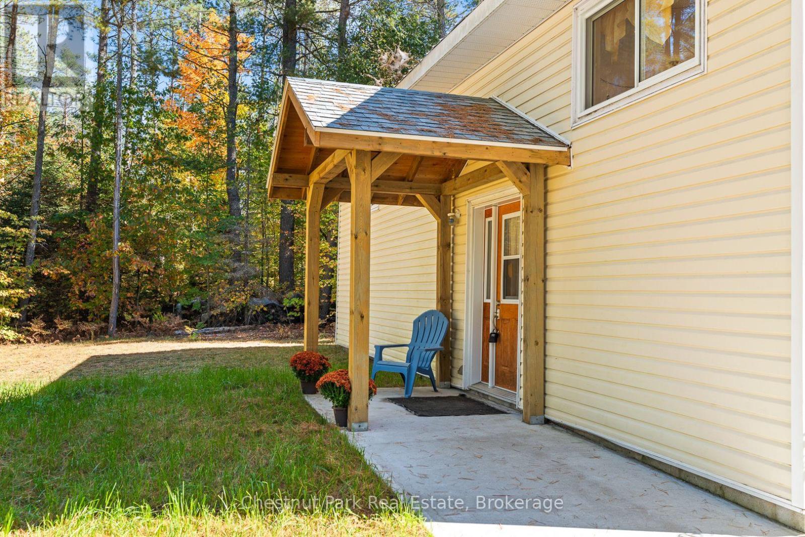 2830 Etwell Road, Huntsville, Ontario  P1H 2J2 - Photo 4 - X12439344